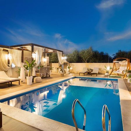 Villa Elisabeth View Gerani  Екстериор снимка