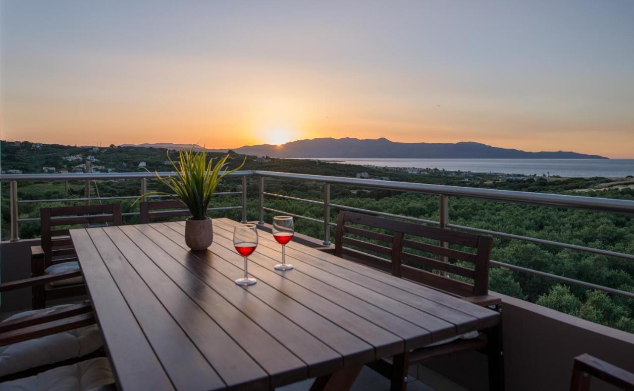 Villa Elisabeth View Gerani  Екстериор снимка